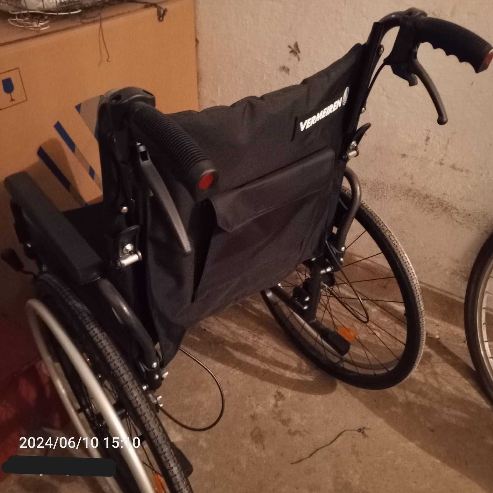 D200

Wózek inwalidzki ze stopów lekkich