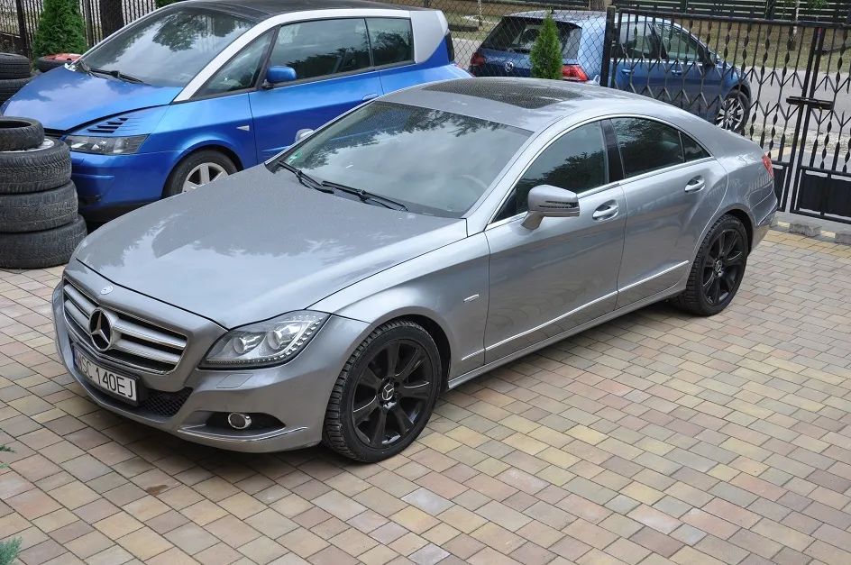 Mercedes-Benz CLS * 3,2 CDI * 2 lata w kraju *
