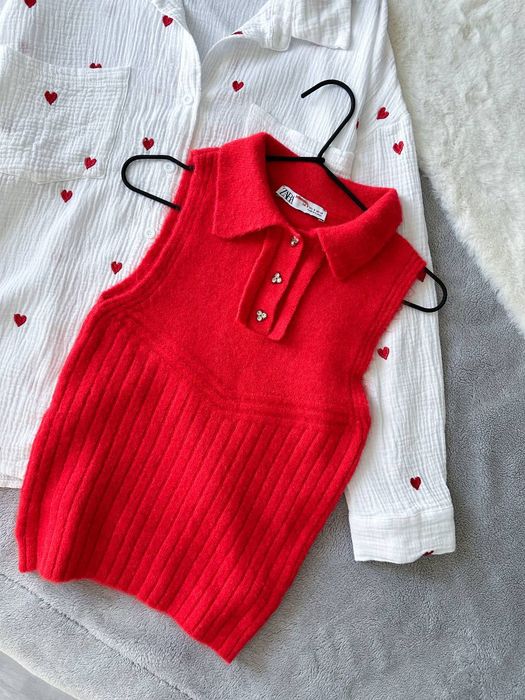 Червона безрукавка Zara Розмір S