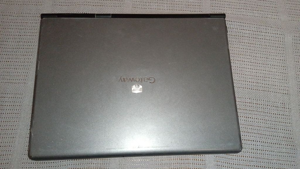 Ноутбук Gateway w350a