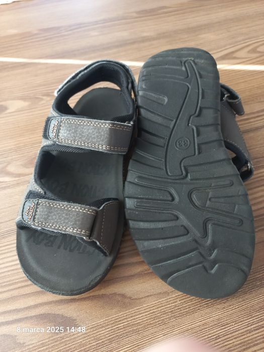 Sandałki chłopięce r.33 action boy