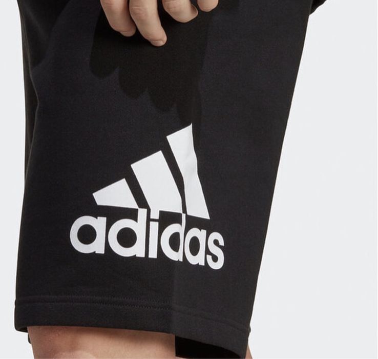 Чоловічі оригінальні шорти Adidas Essentials Big Logo French Terry