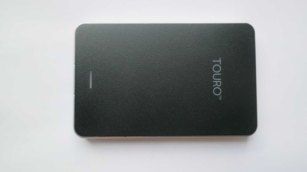 Внешний USB 3.0 HDD Hitachi Touro Mobile PRO 1Tb Жесткий диск Гарантия
