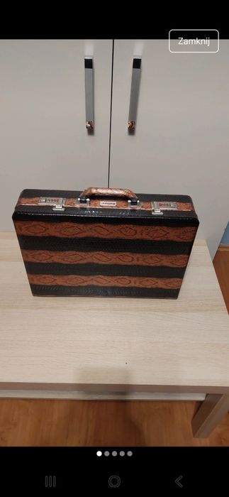 Walizka na kod np na sztućce lub dokumenty