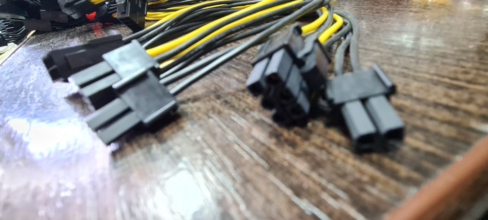 Кабель для видеокарт 18 AWG переходник GPU 8 ->2х PCI-E(6+2)