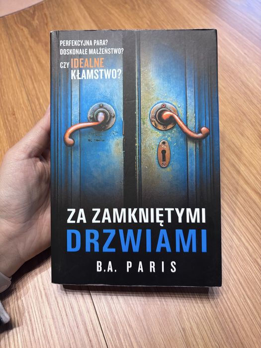Zestaw paka książki kryminał thriller kryminały 7 sztuk książka nowa