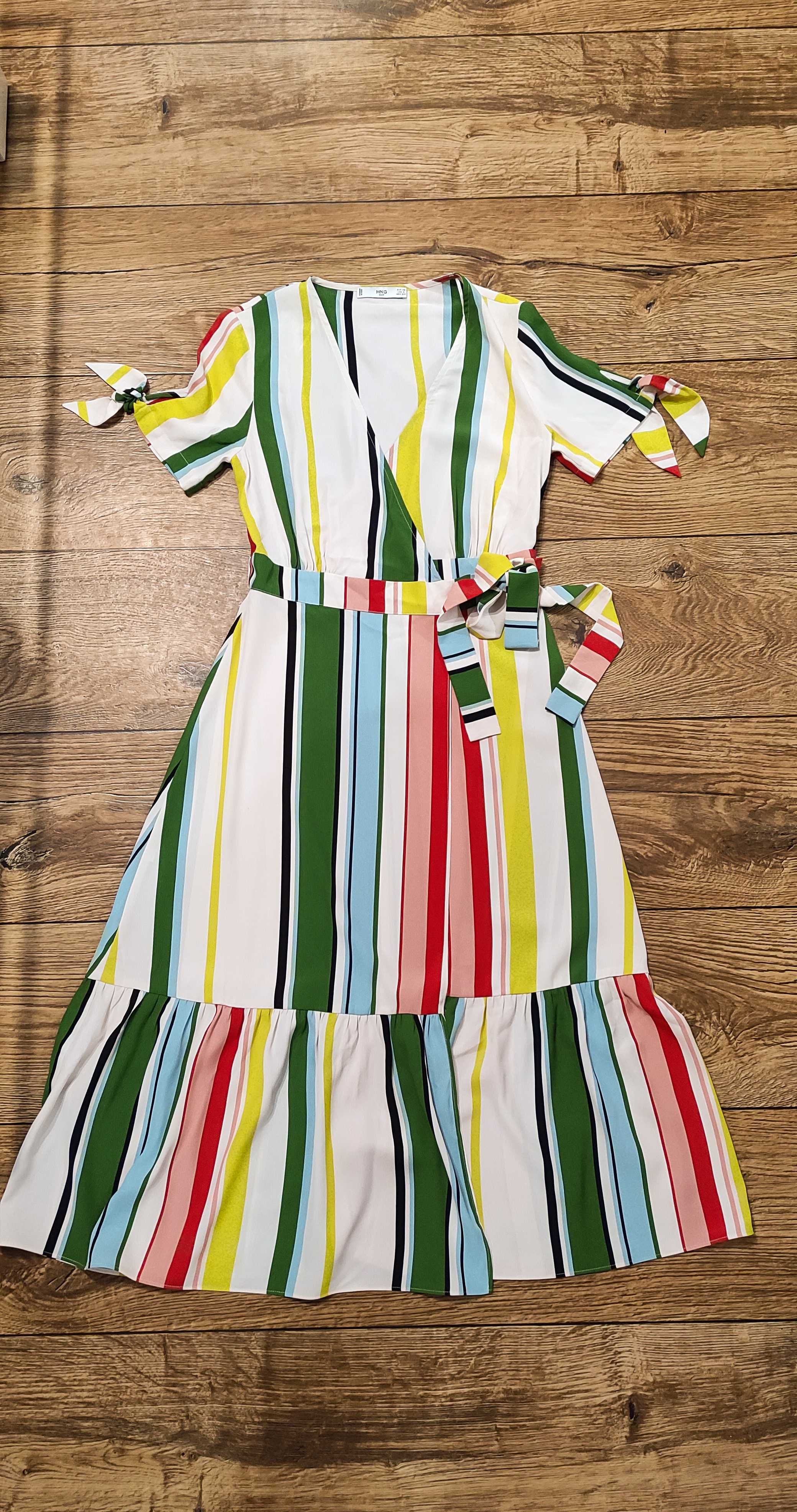 Sukienka w paski midi biała kolorowa zielona pasy MNG Suit elegancka