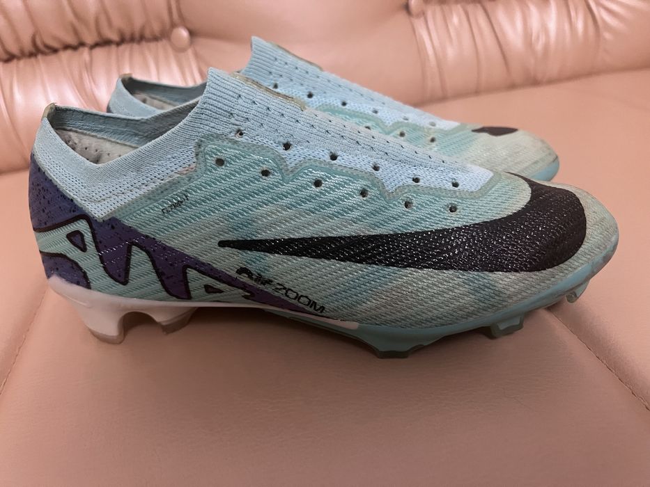 Футбольні копочки nike air zoom