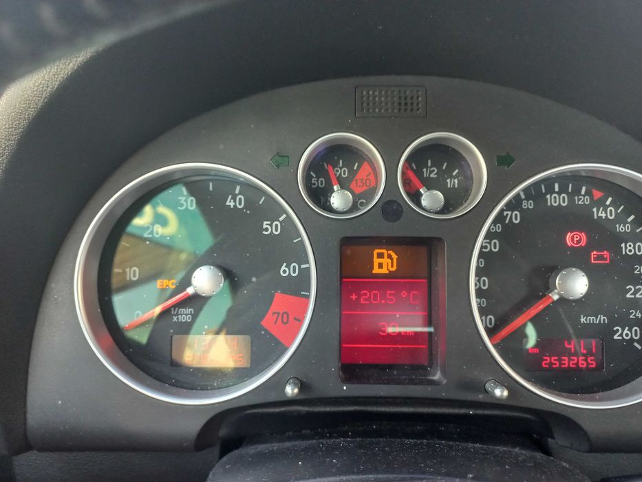 Audi tt 225cv quatro