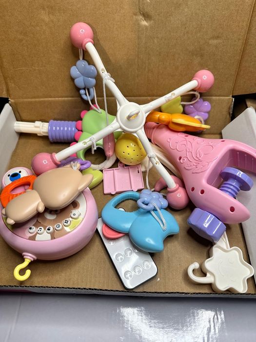 Karuzela do łóżeczka, pozytywka, projektor, regulacja głośności + pilo