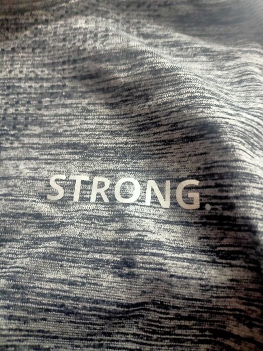 Croptop Strongpoint r. XS/S