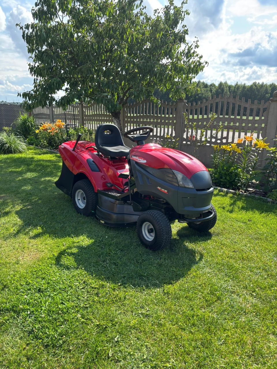 Kosiarka traktorek Castel Garden 15.5 HP Hydro 2017 Rok