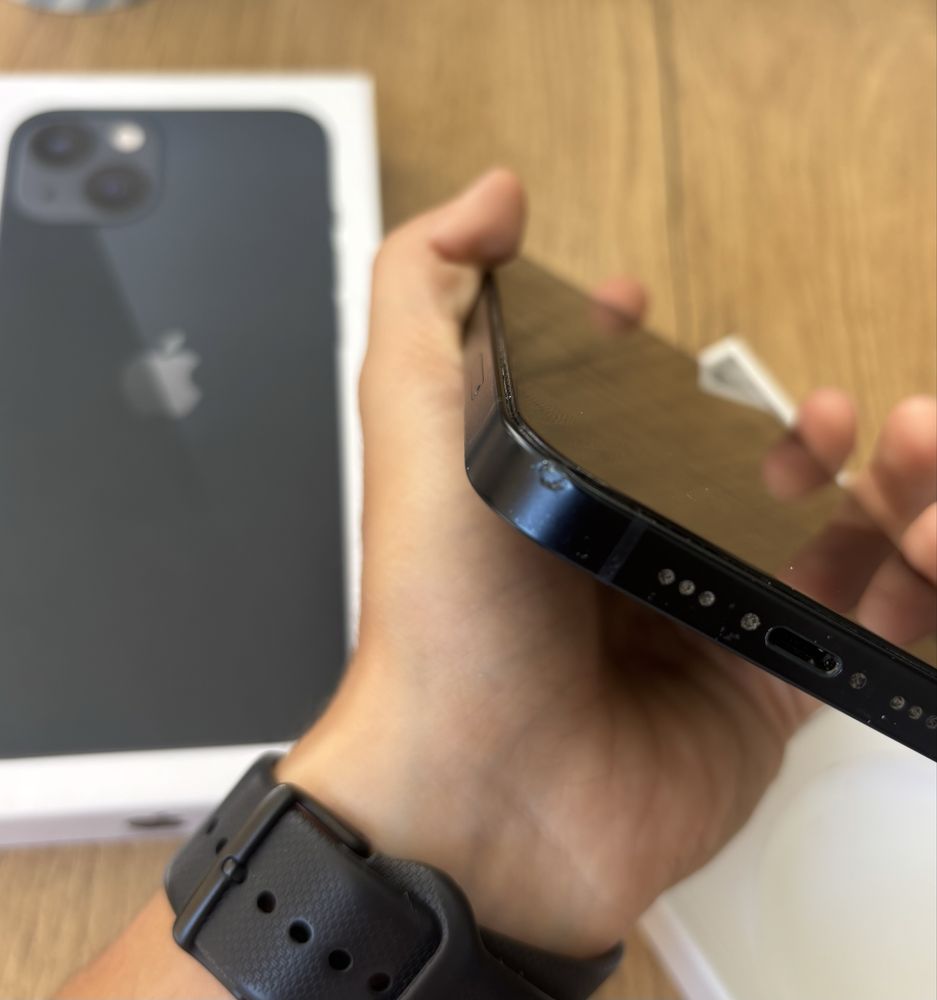 iPhone 13 - 128GB Preto