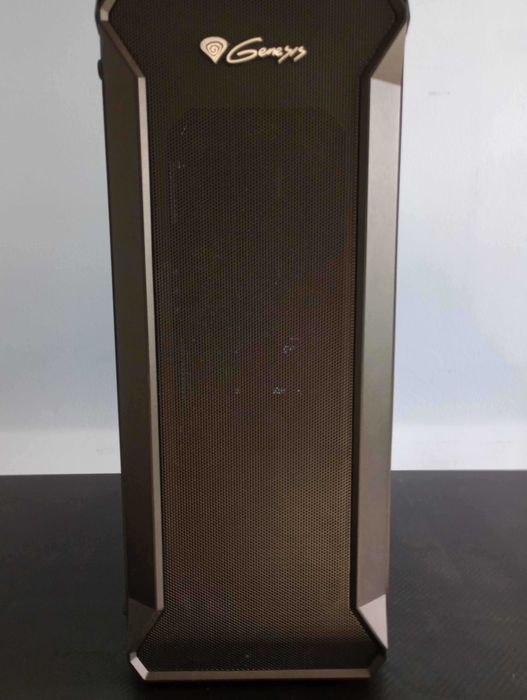 Komputer gamingowy - AMD RX 6600-Intel Core i3-10100F