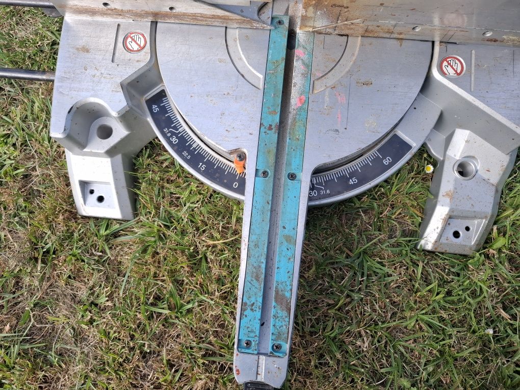 Ukosnica Makita IS1018L Piła kapówka