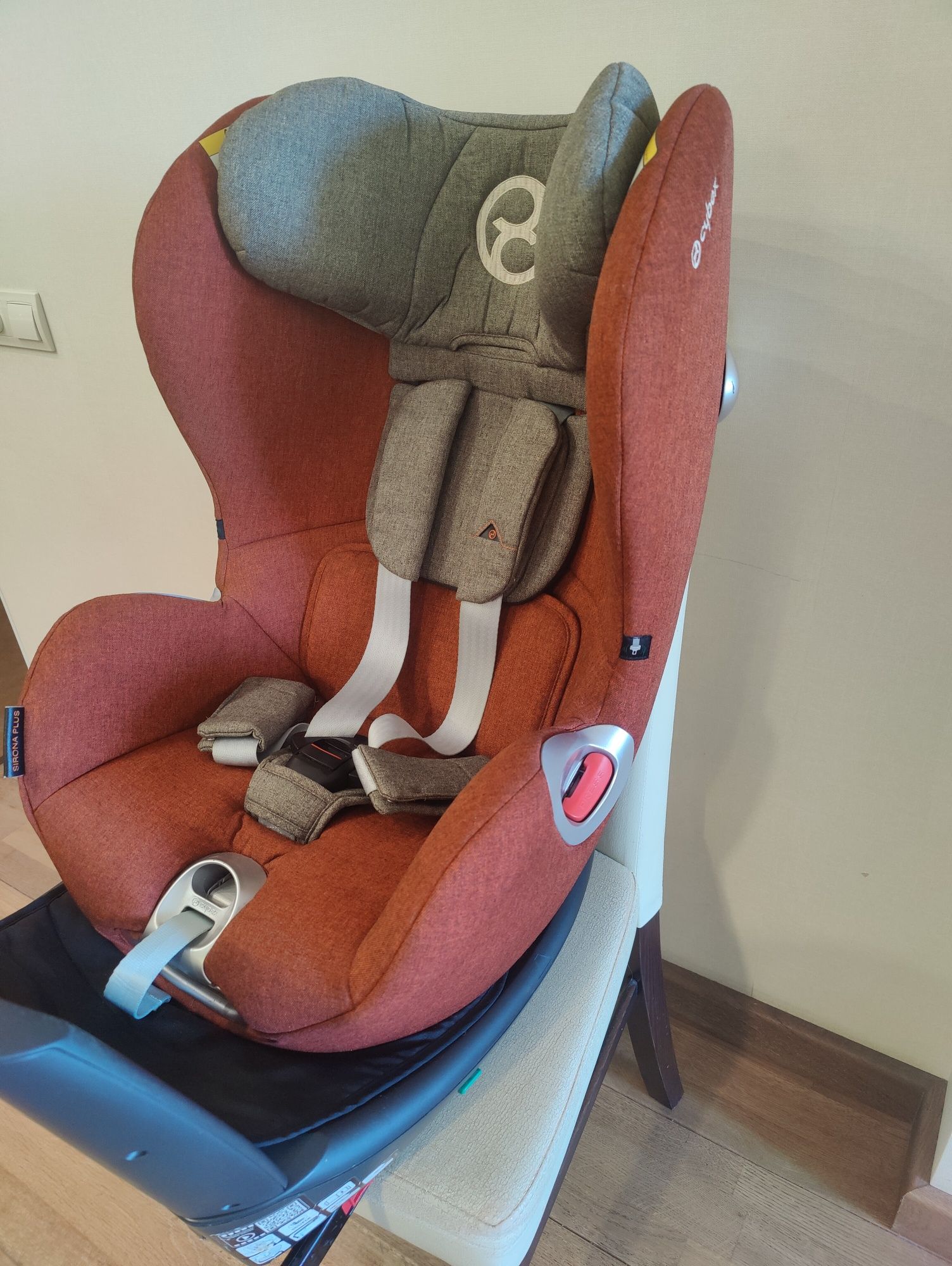 Детское автокресло CYBEX Sirona Platinum Plus.