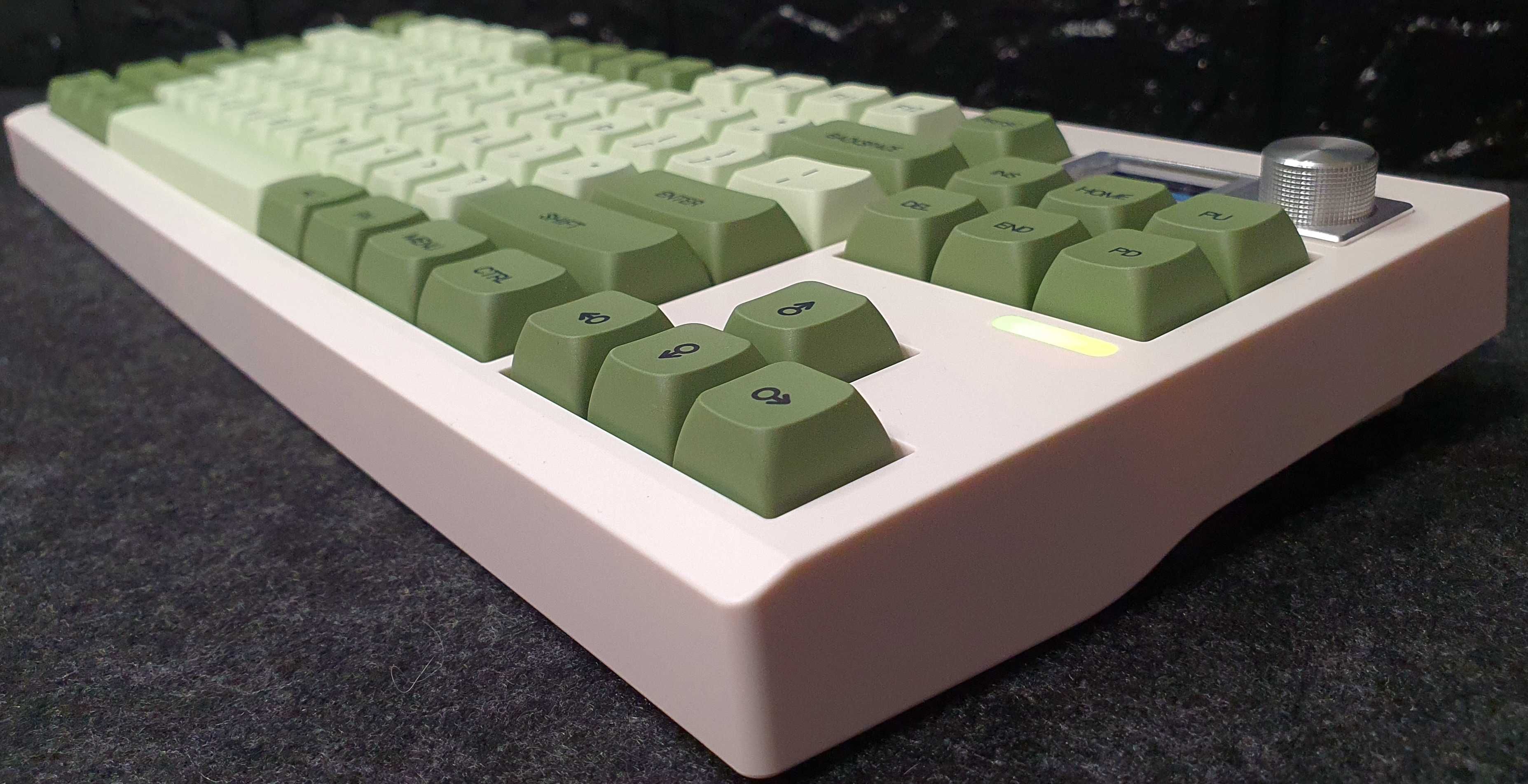 Кастомна механічна бездротова клавіатура GMK87  Akko V3 Pro Matcha