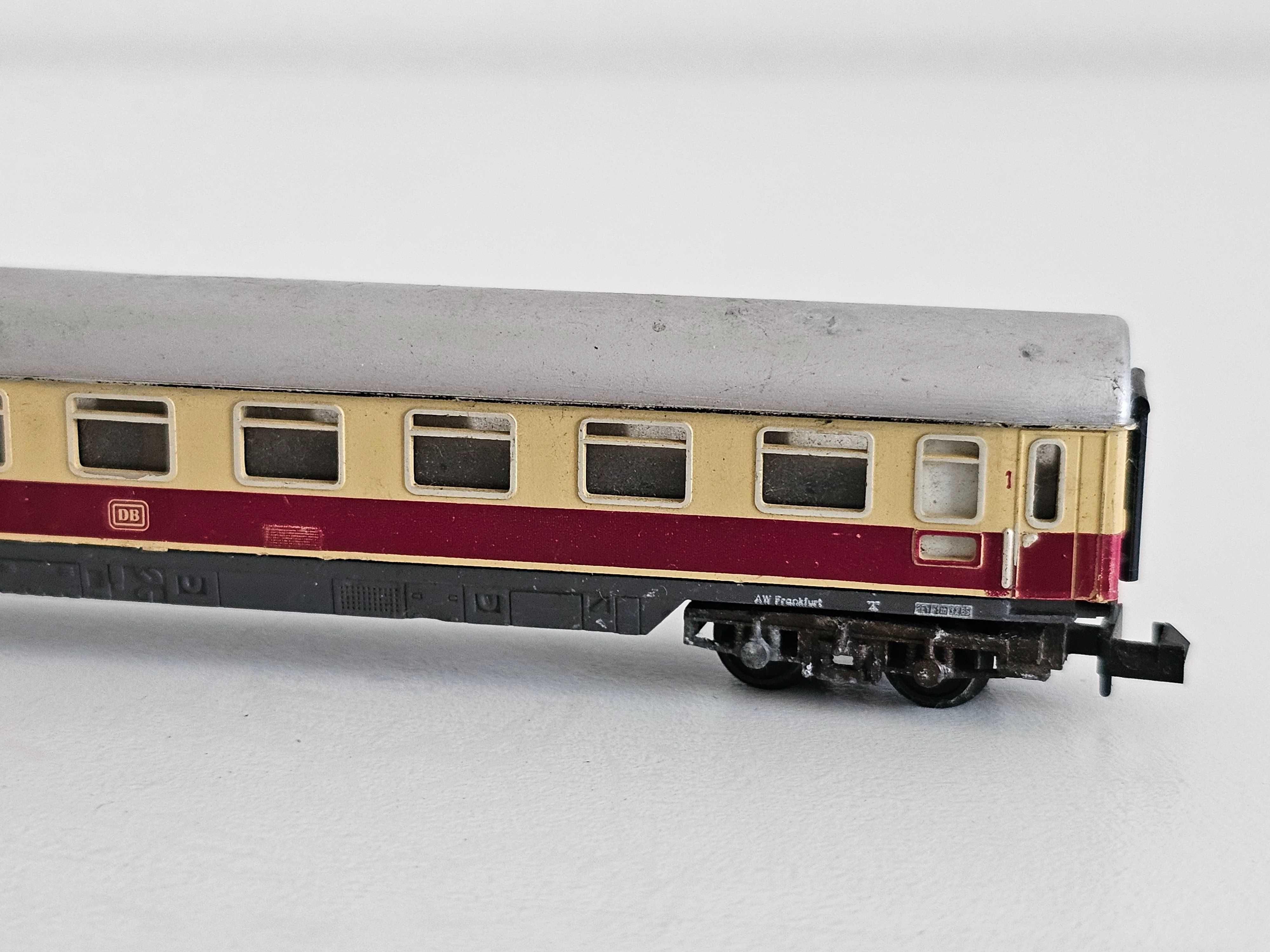 Trix wagon pasażerski osobowy DB skala N 1:160