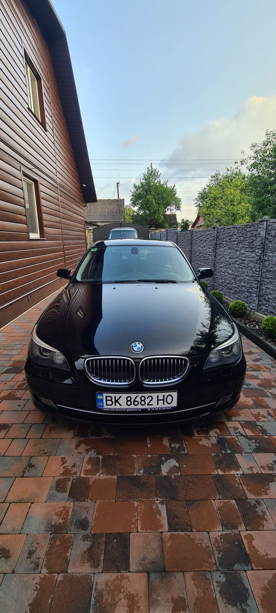Продам BMW E 61 пригнану з Німеччини в ідеальному стані , обслужену