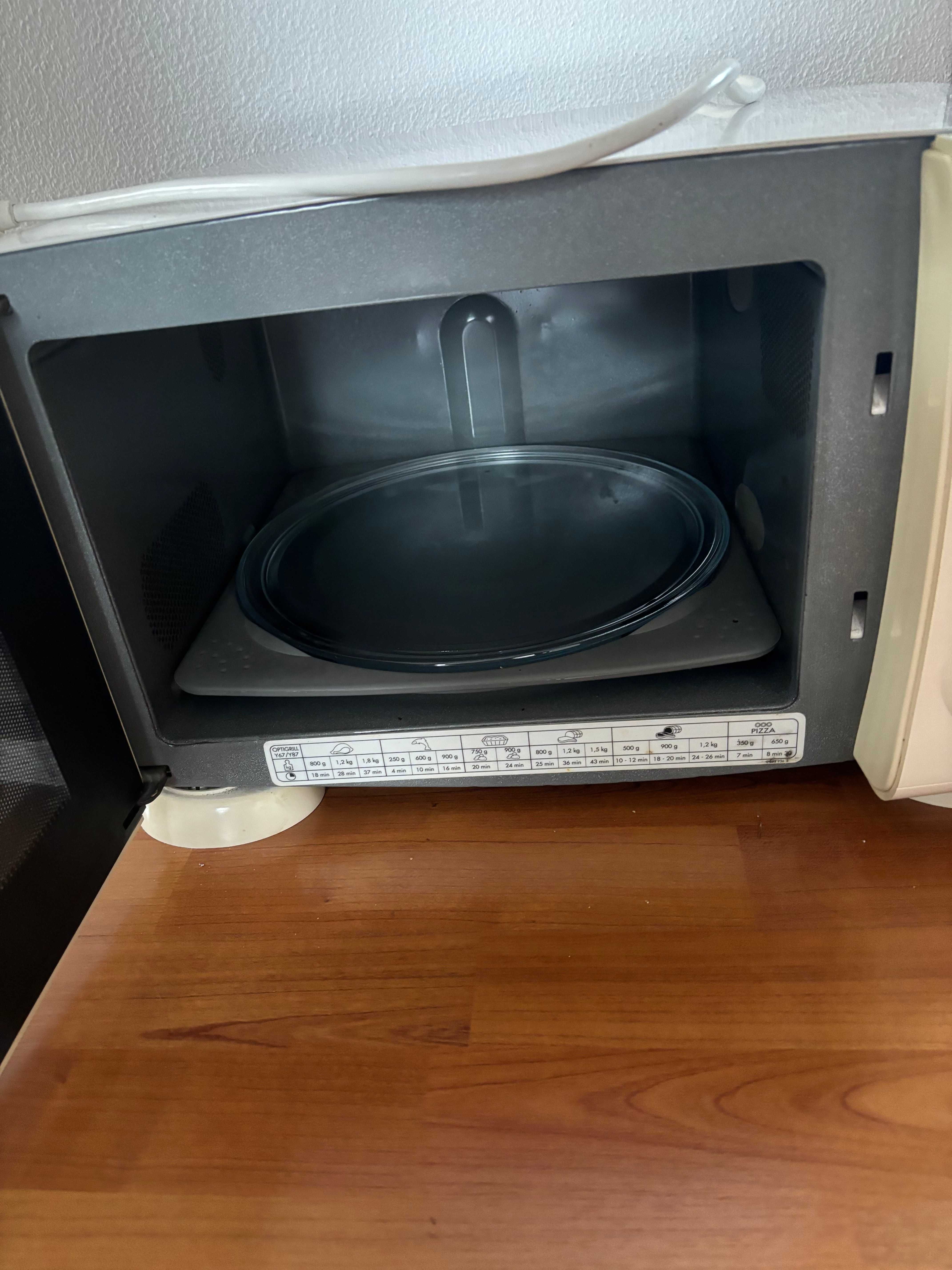Vendo microondas Moulinex OPTGrill y67