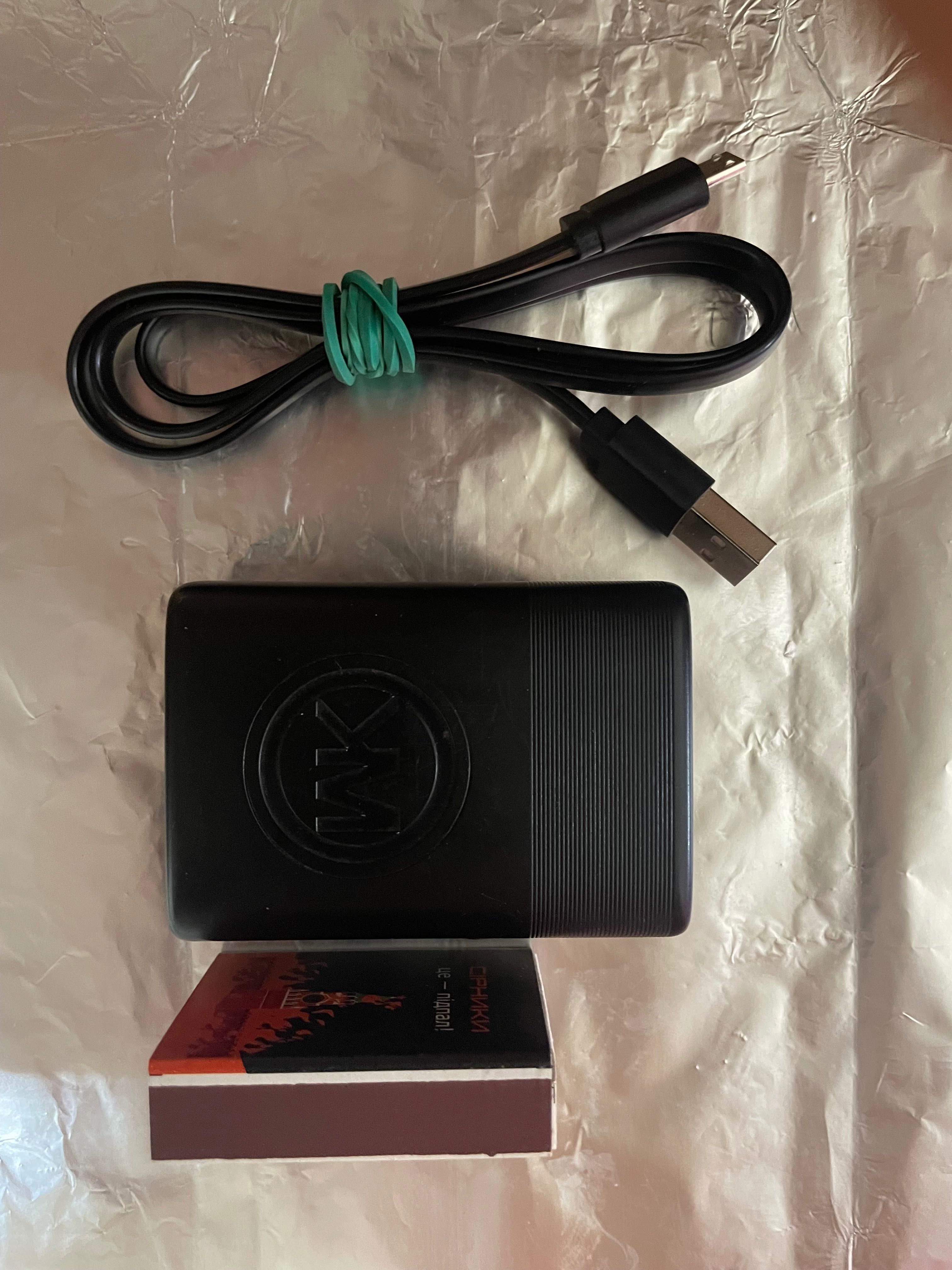 Mini power bank .