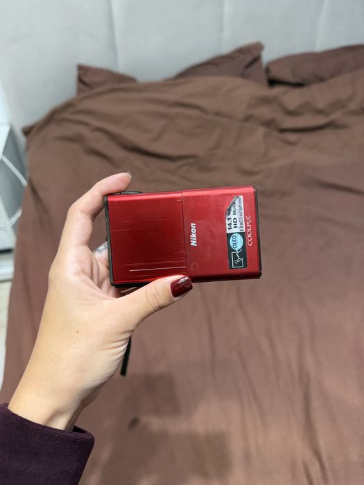 Nikon Coolpix S80 Red HD Digital Camera OLED Monitor Touchscreen