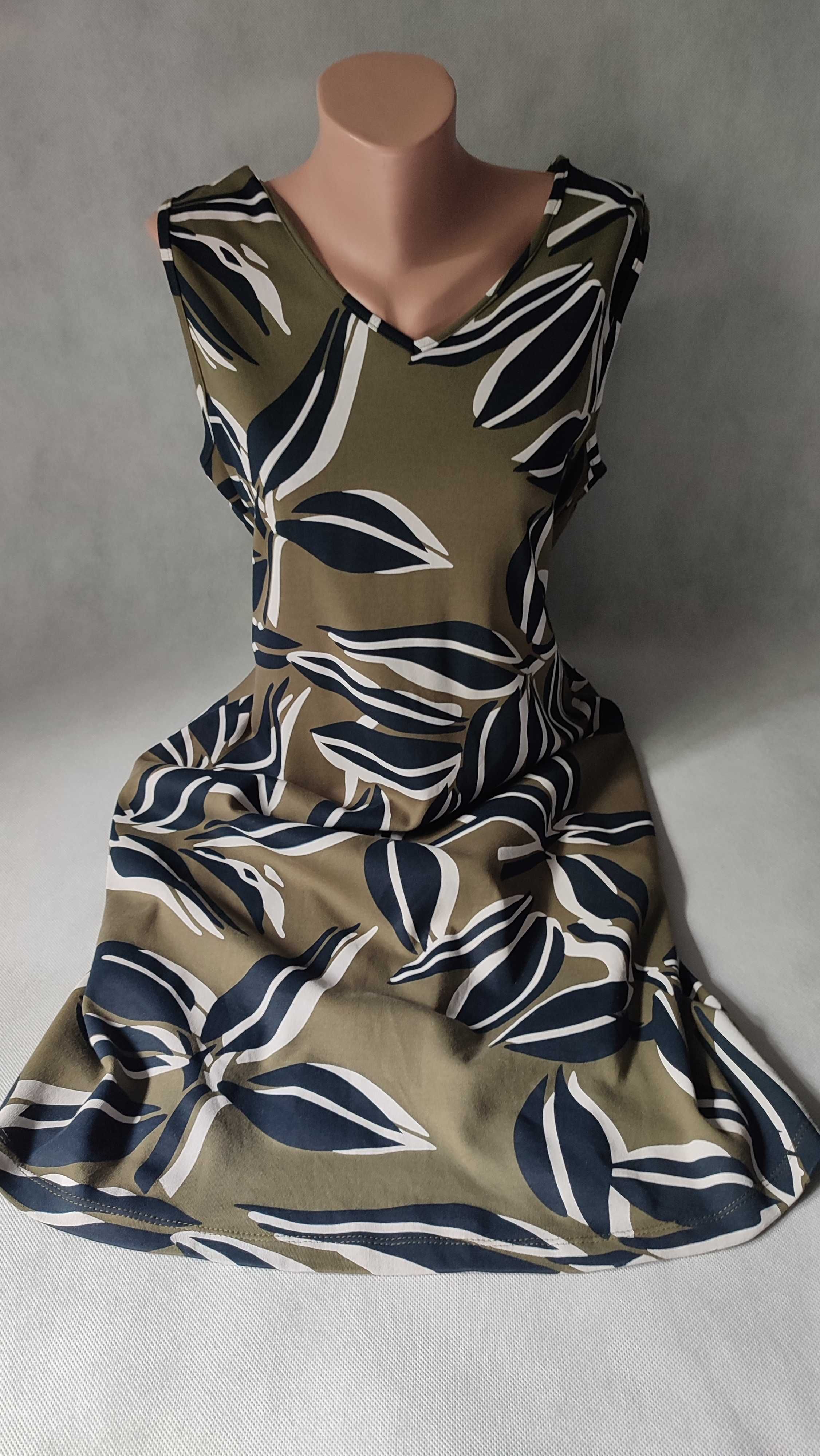 Sukienka princeska plus size we wzory bez rękawów bawełniana 44/46