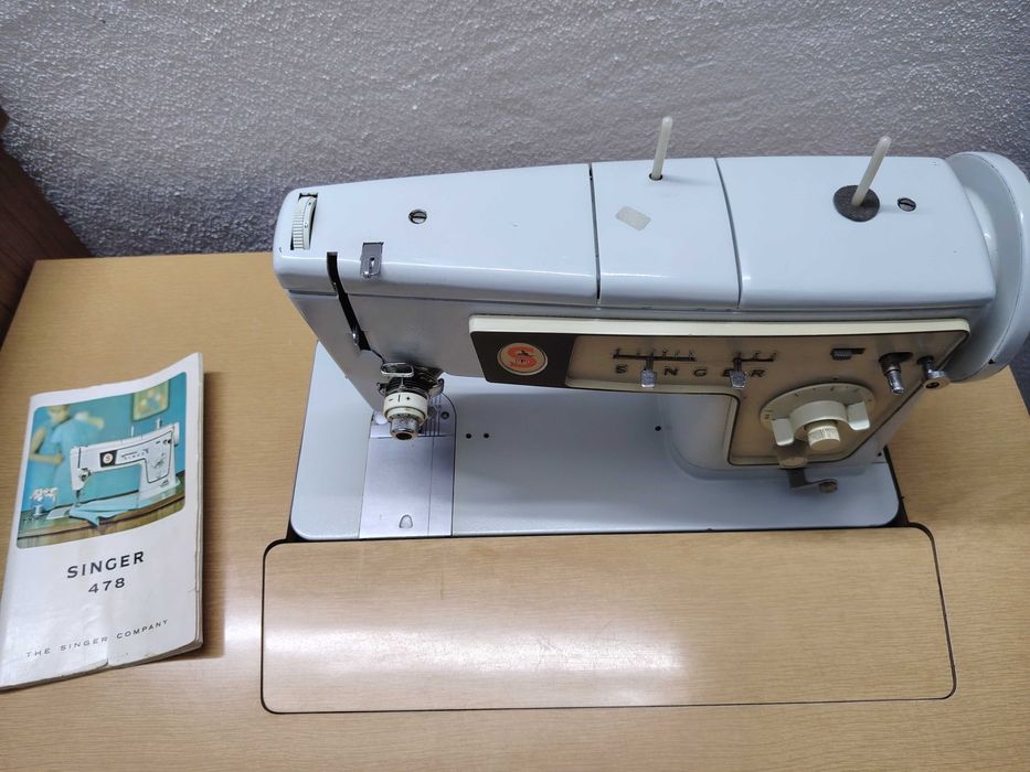 Máquina de costura SINGER