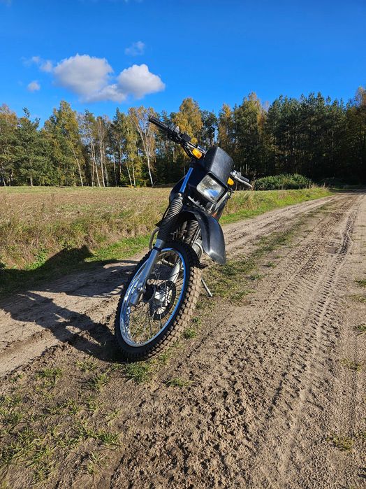 suzuki dr 125 SE