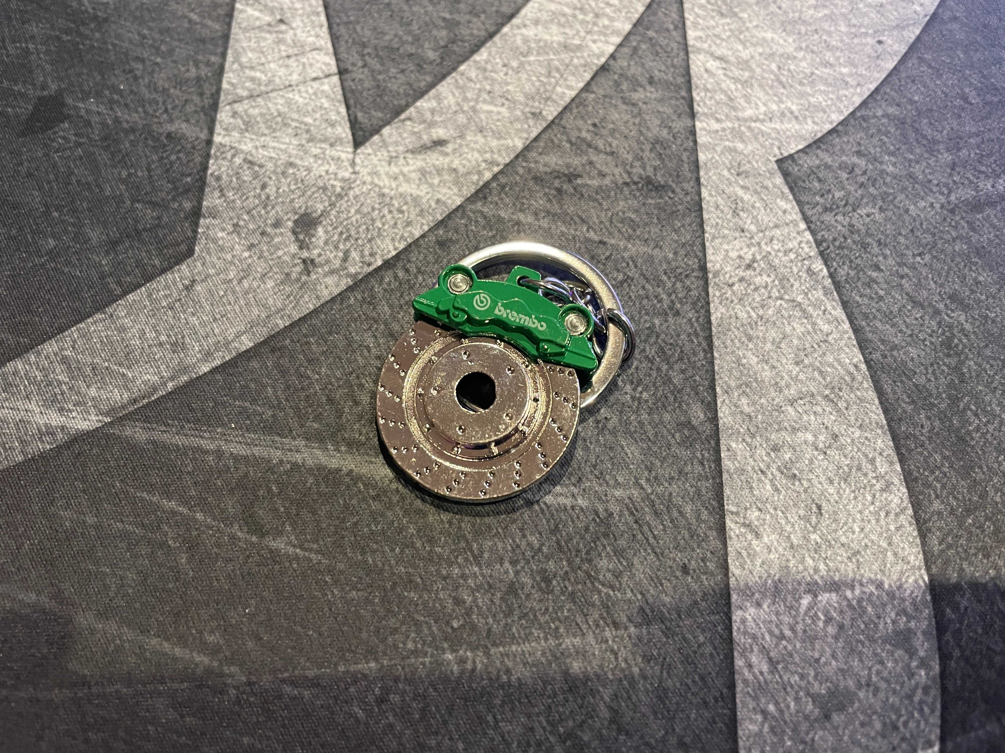 Брелок для ключей тормозной диск, суппорт (Brembo, зеленый)