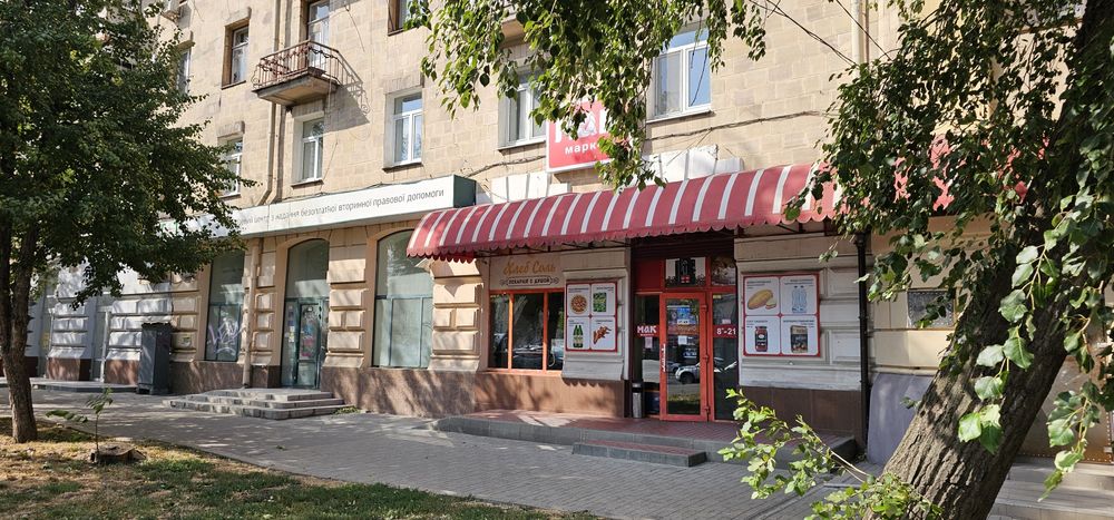 Сдам свое нежилое помещение 355 м2 (зал – 250 м2) центр.