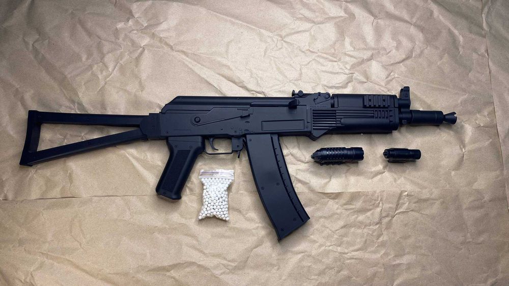 Автомат АК105 Cyma P47A Original – іграшкова, з лазером і ліхтариком