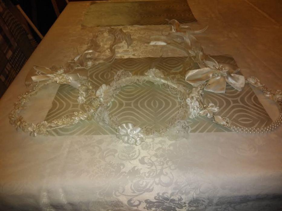 Sprzedam sukienki i dodatki