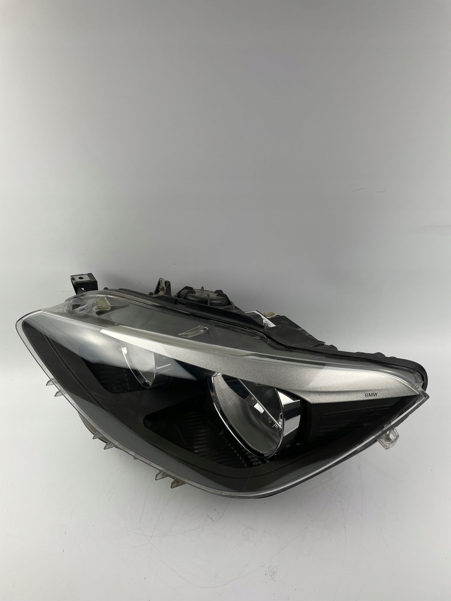 BMW 1 F20 F21 11-15 Lampa Przód Lewa Zwykła