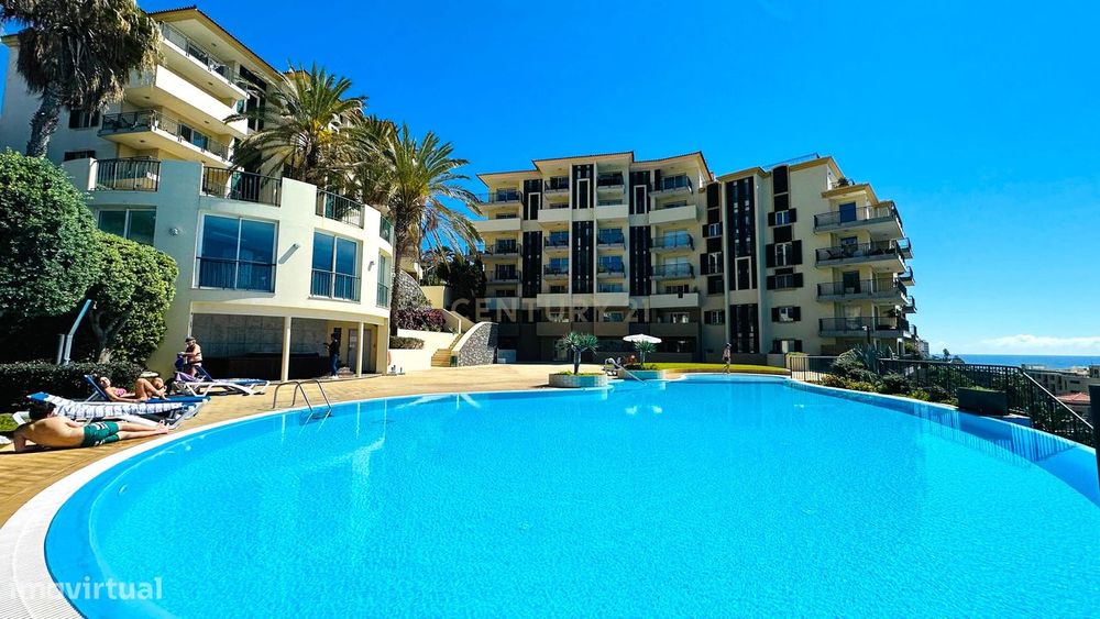 Apartamento T4 em condomínio fechado - Funchal - Ilha da Madeira