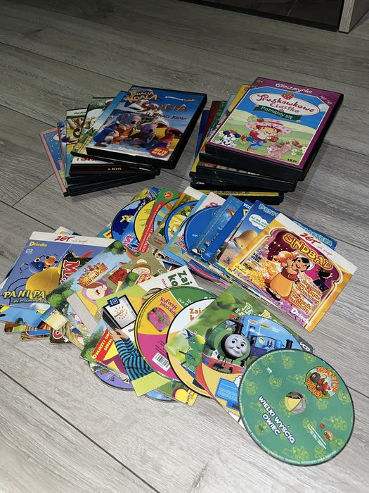 Kalendarz adwentowy dla dziecka z bajkami dvd 12/24 okienka do wyboru