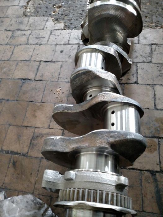 Коленвал Колінвал  камаз(радянський).є блок,головки,шатуни