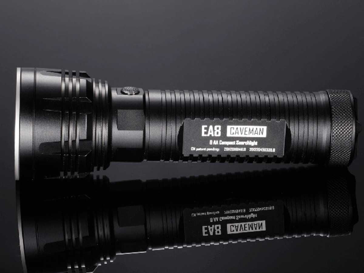 Latarka jaskiniowa NITECORE EA8 Explorer CAVEMAN 900 lm 60000 cd 800 h