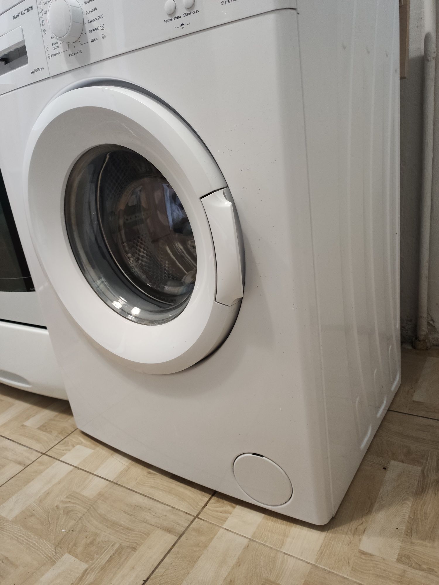 Pralka AMICA jak nowa, 6 kg wsad