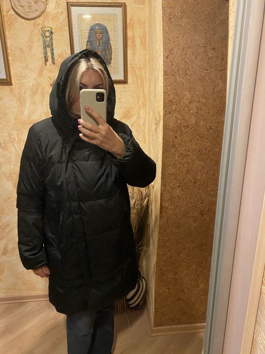 Куртка чорна довга Zara