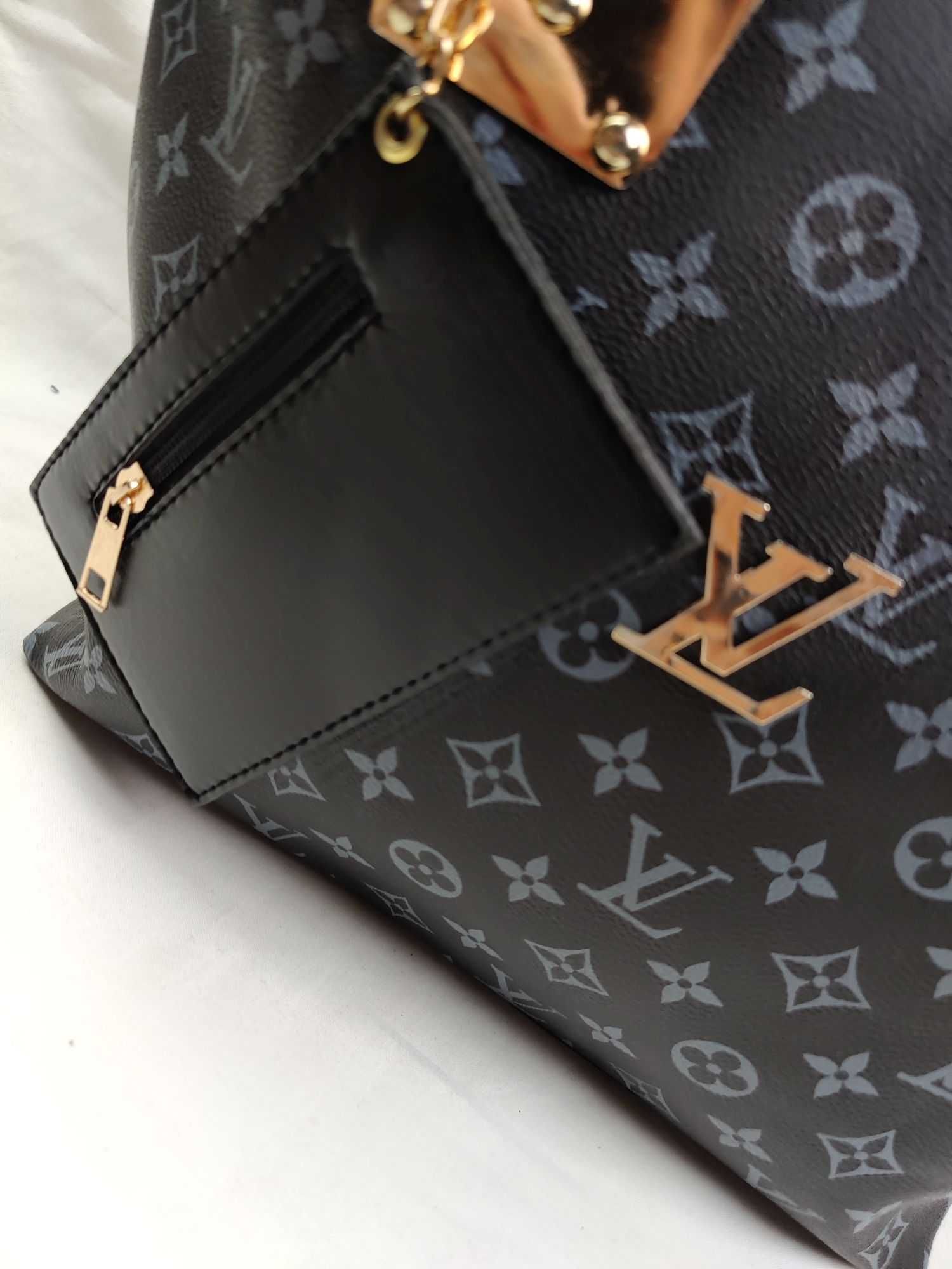 Torba damska saszetka czarna louis vuitton torebka