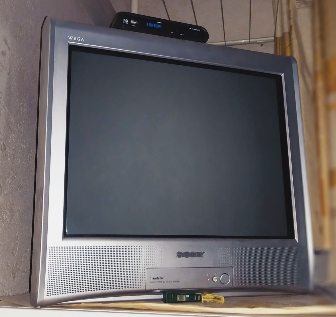 Телевизор Sony KV-BZ21 M81