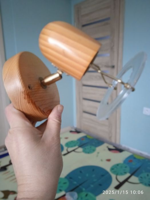 Listwa sufitowa na cztery żarówki, kinkiety pojedyncze