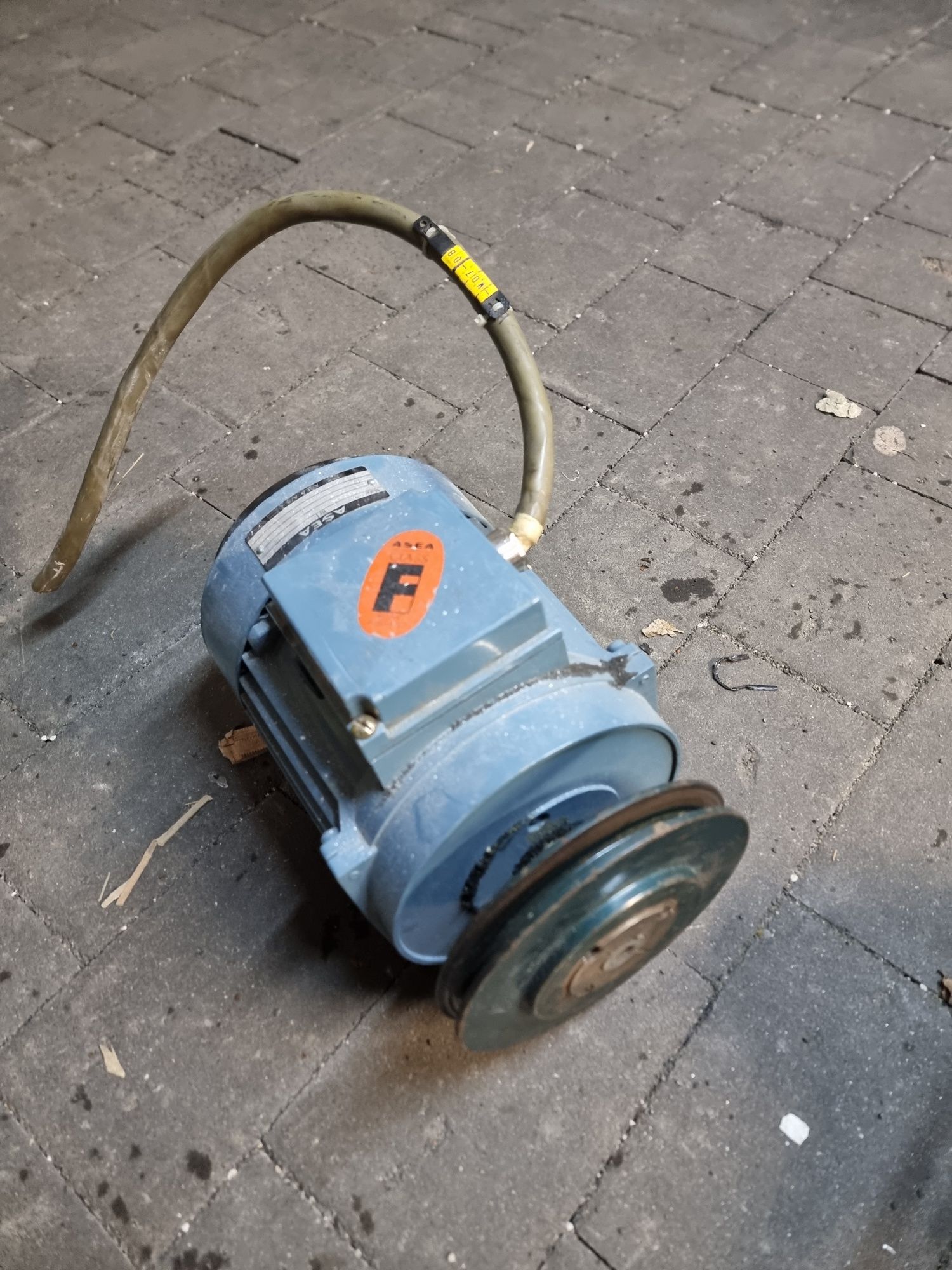 Silnik elektryczny 1.2kw-0.28kw