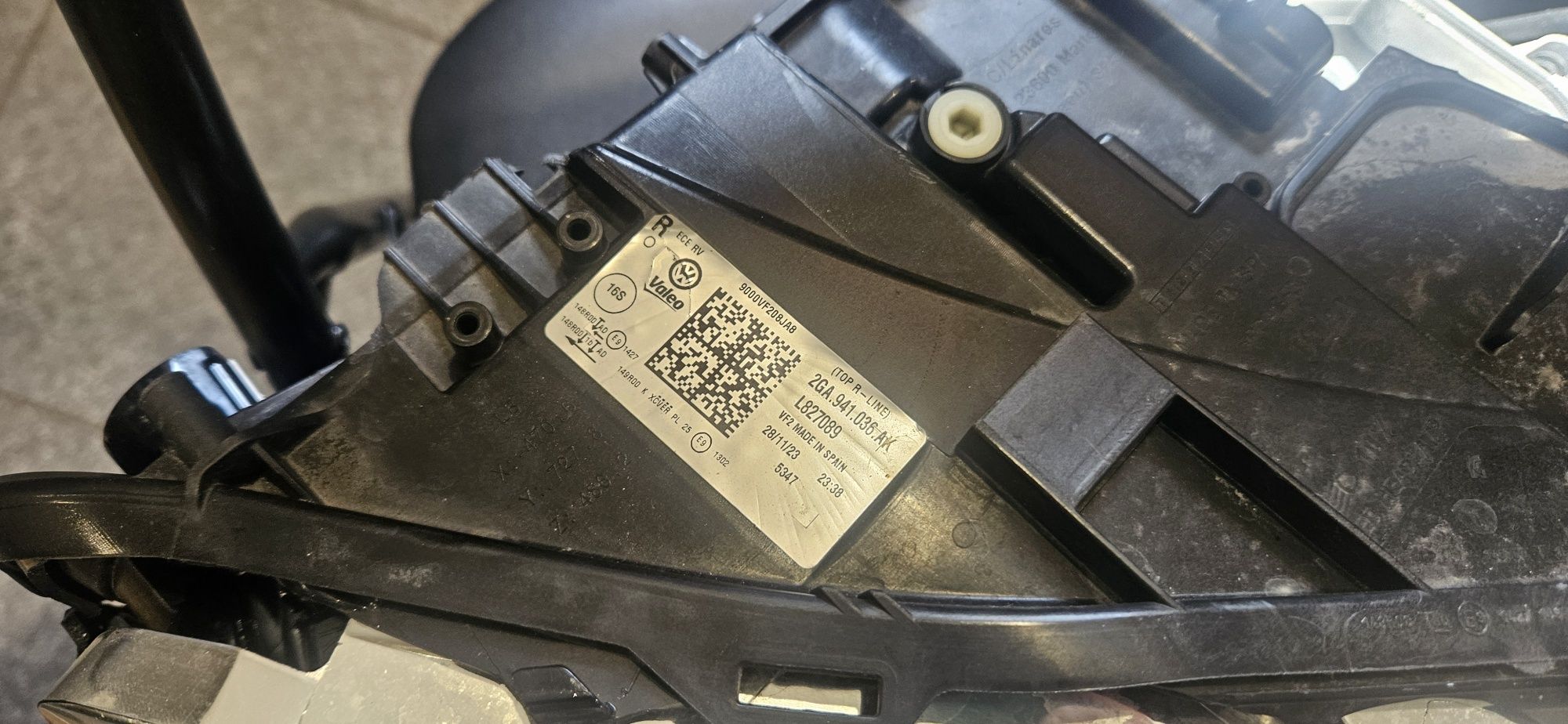 Vw T Roc Lampa Przód 2ga
