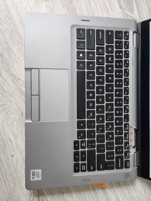 ігровий Dell Latitude 5310 2n1_Core i5-10210U_8gb_13" IPS тачскрін
