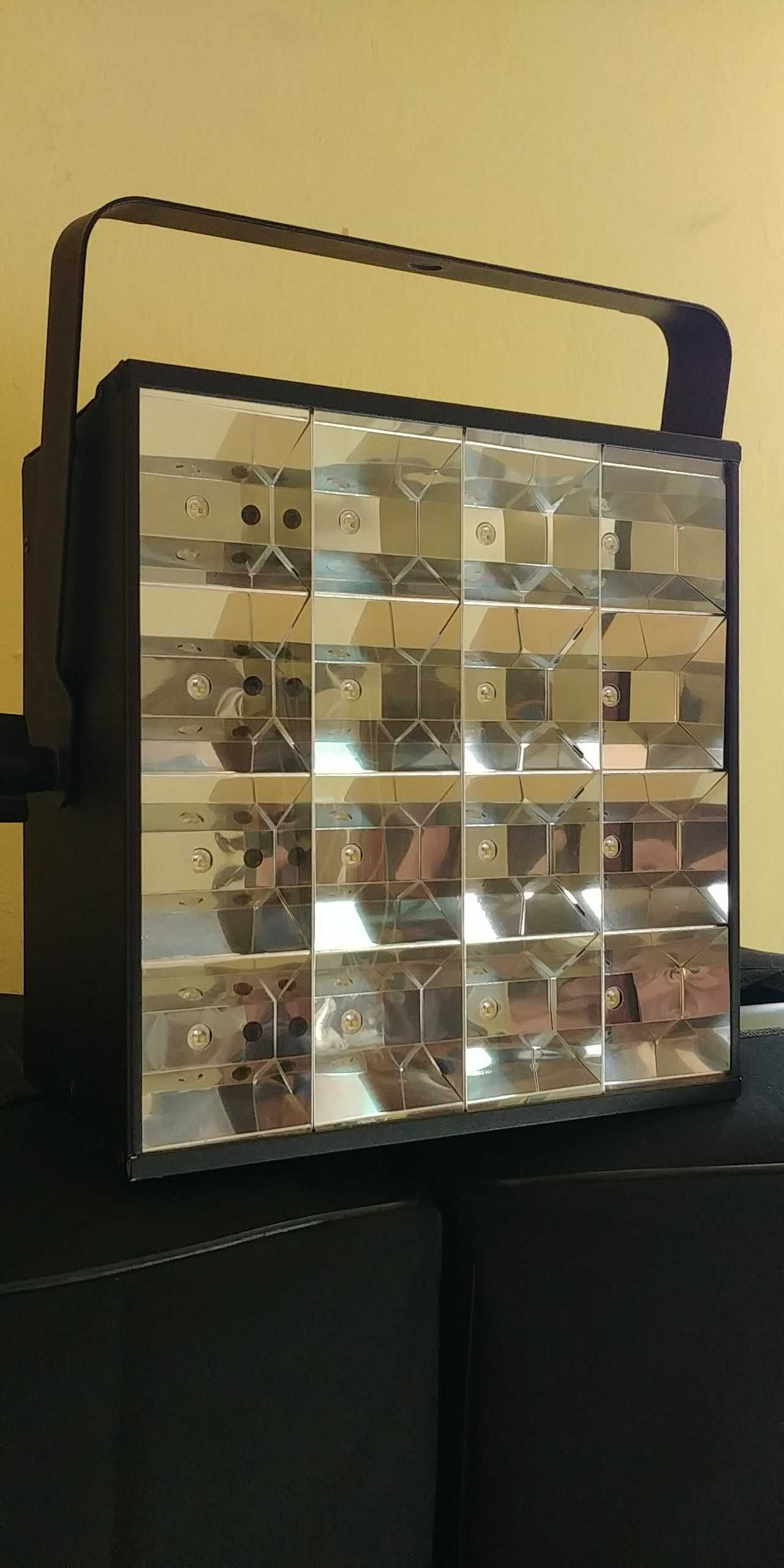 Oświetlacz Efekt led ADJ Freq Matrix Quad