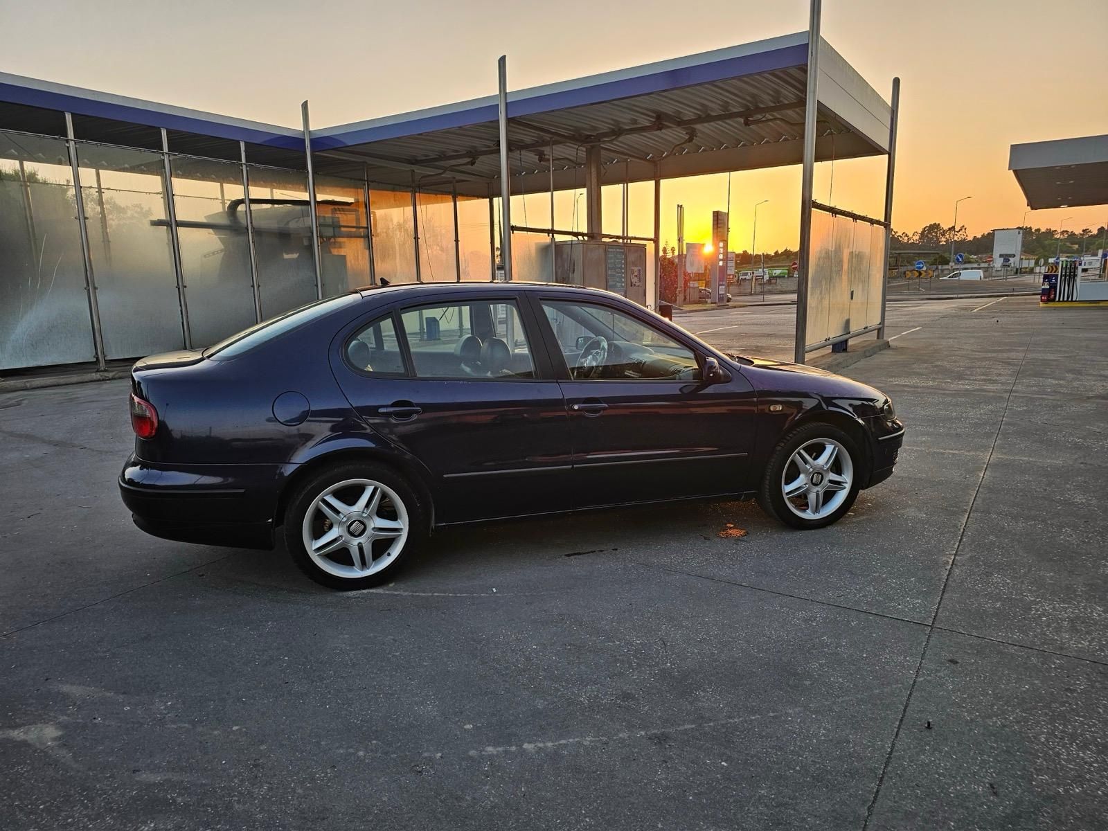 Seat toledo 1.9tdi Versão Sport