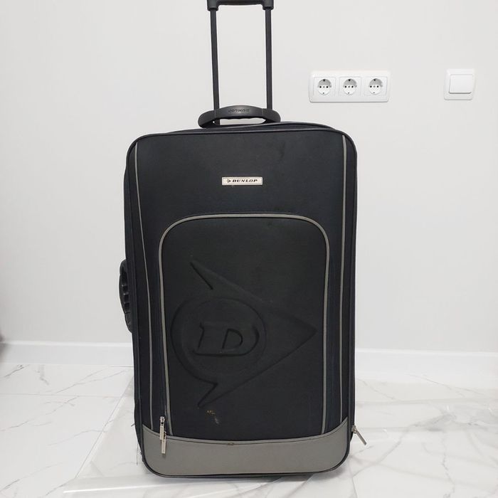 Валізи дорожні б/у