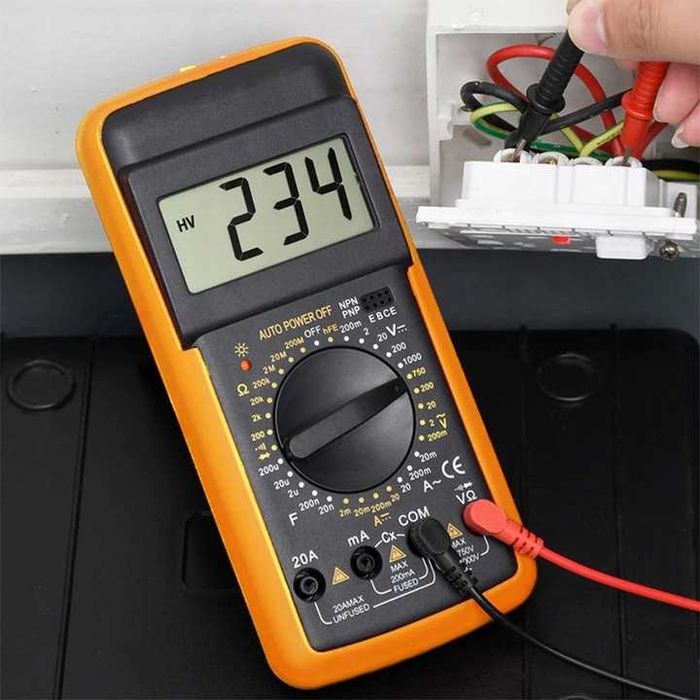 Profesjonalny cyfrowy miernik prądu multimetr tester napięcia LCD